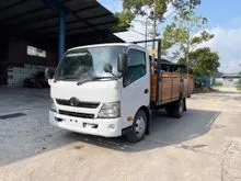 Unregistered 14.5 Kaki Hino XZU710 Wooden Cargo For Sell