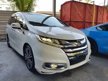 2015 Honda Odyssey 2.4 EX i-VTEC MPV Pre-Crash Surround View Camera 2 Power Door Push Start Button Keyless-Go Xenon Light LED Daytime Running Light