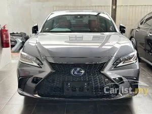 2021 Lexus ES 300h 2.5 F Sport Sedan