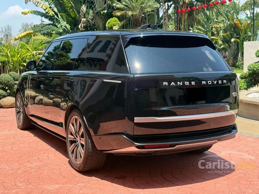 2022 Land Rover Range Rover D350 Autobiography SUV