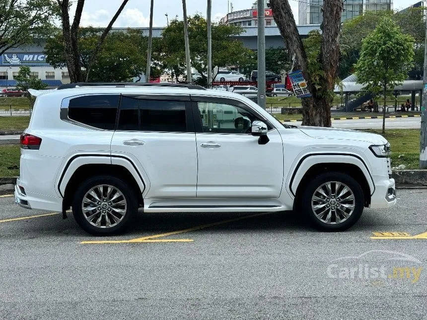 2022 Toyota Land Cruiser J300 ZX Modellista SUV