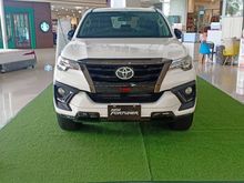 2019 Toyota Fortuner 2.4 TRD SUV