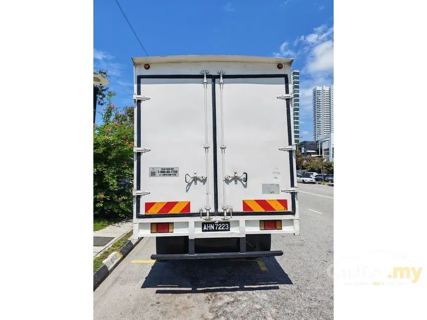 2011 Daihatsu Delta V116-HU Luton Van Lorry