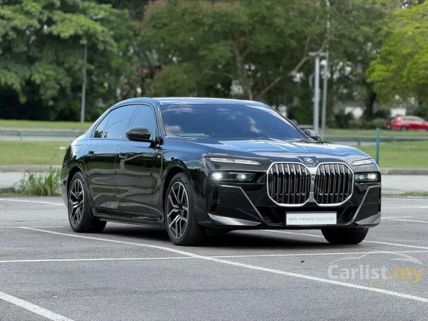 2024 BMW 750e xDrive M Sport Pure Excellence Sedan
