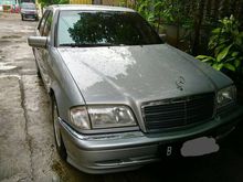 2000 Mercedes-Benz C240 Elegance Sedan