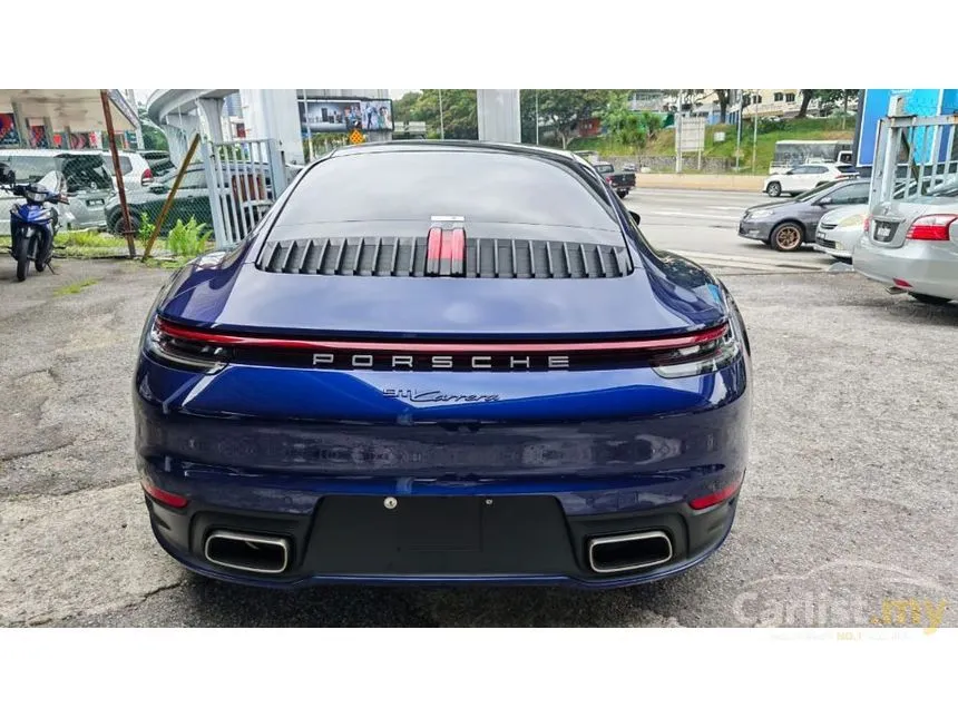 2022 Porsche 911 Carrera Coupe