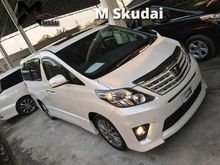 2015 Toyota Alphard 2.4 TYPE GOLD ALPINE PLAYER & SUNROOF!!!