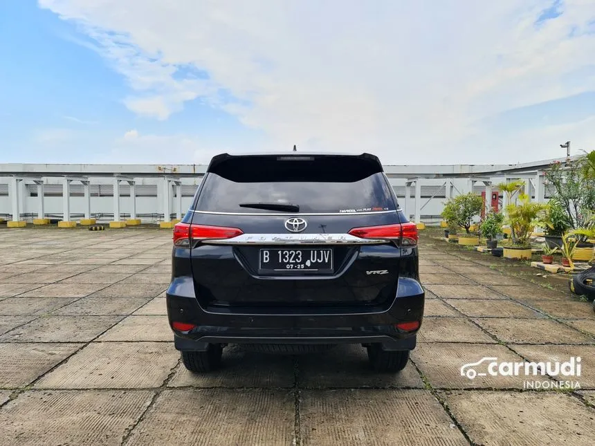2020 Toyota Fortuner VRZ SUV