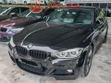 2017 BMW 330e 2.0 M Sport Sedan - Not Any Hidden Fee , Price Including Warranty
