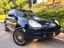 **TURBO HIGH SPEC,NEW RIM WHEEL TYRES,ONE VIP OWNER,LOW MILEAGE,FULL SERVICE RECORD**2004 Porsche Cayenne 4.5 Turbo SUV