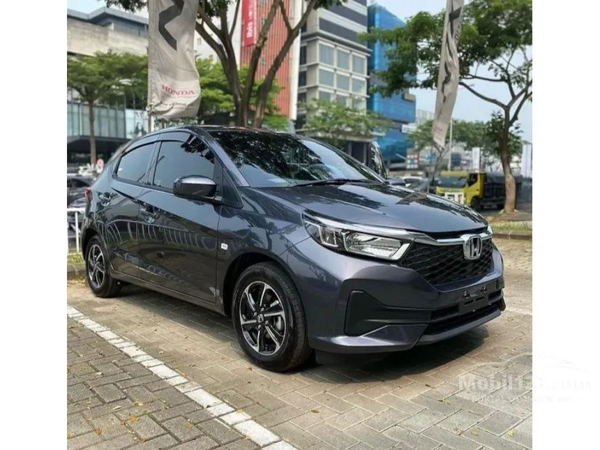 Jual Mobil Honda Brio 2023 E Satya 1.2 di Jawa Barat Automatic Hatchback Hitam Rp 149.000.000