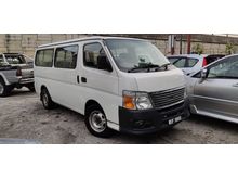 2010 Nissan URVAN 3.0 MICROBUS Window Van
