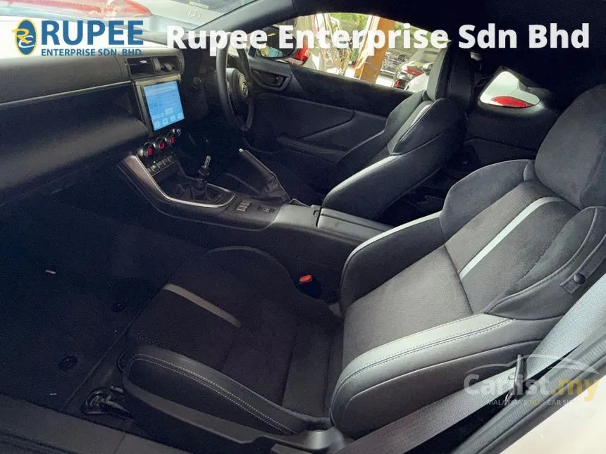 2024 Toyota GR86 Coupe