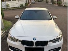 2014 BMW 320i 2.0 Sports Edition Sedan