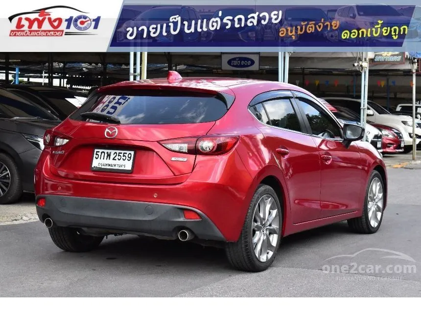 2016 Mazda 3 S Sports Hatchback