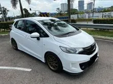 2016 Honda Jazz 1.5 E i-VTEC Hatchback WARRANTY UP TO 3 YEAR, EASY LOAN