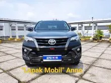 2020 Toyota Fortuner 2,4 TRD SUV