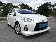 2013 Toyota Prius C 1.5 Hybrid Hatchback