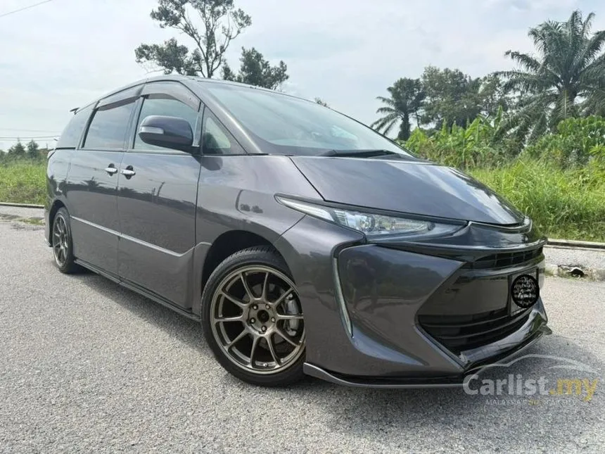 2010 Toyota Estima Aeras MPV
