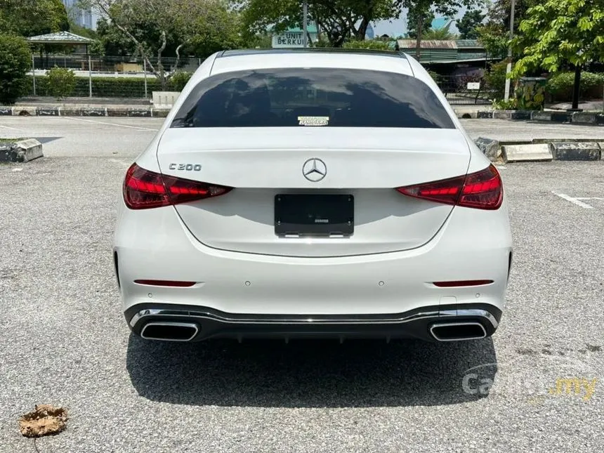 2022 Mercedes-Benz C200 AMG Line Sedan