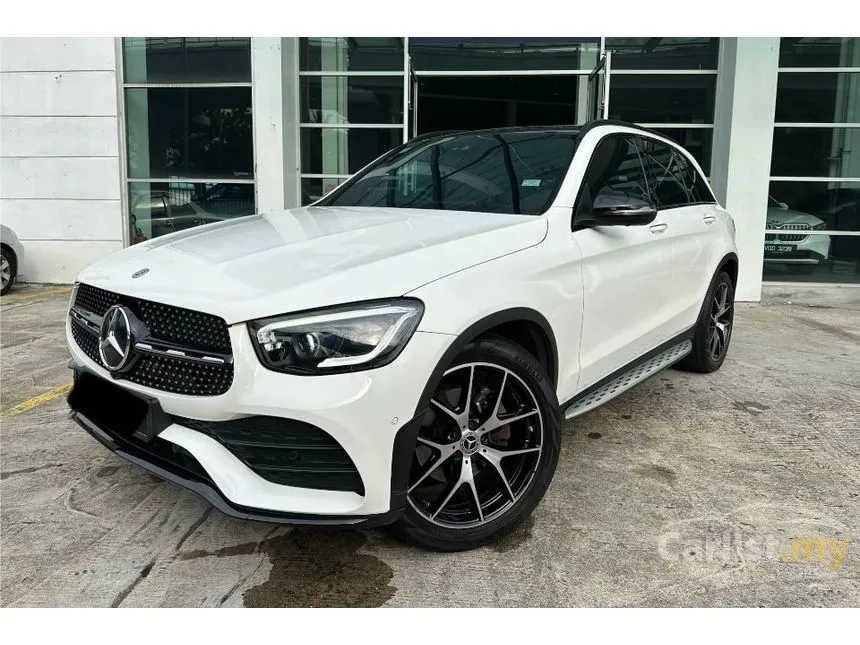 2020 Mercedes-Benz GLC300 4MATIC AMG Line SUV