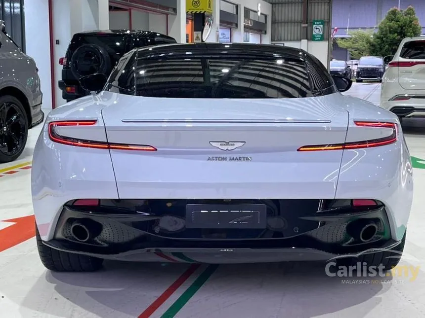 2018 Aston Martin DB11 V12 Coupe