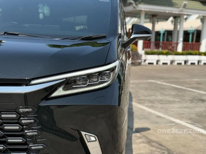 2024 Lexus LM350h Executive (7-Seater) Van
