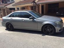 2009 Mercedes-Benz C230 2.5 Avantgarde Sedan