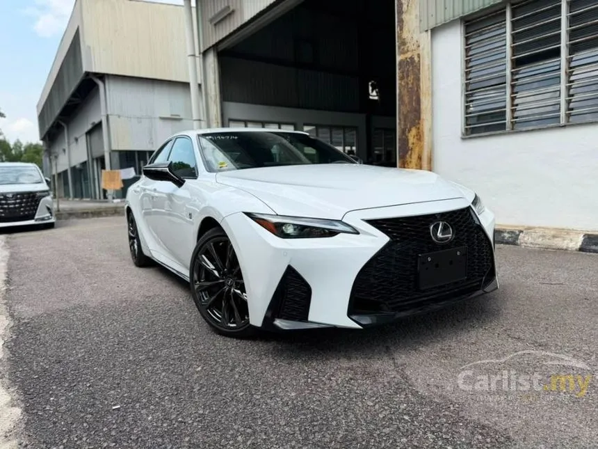 2022 Lexus IS 300 F Sport Sedan