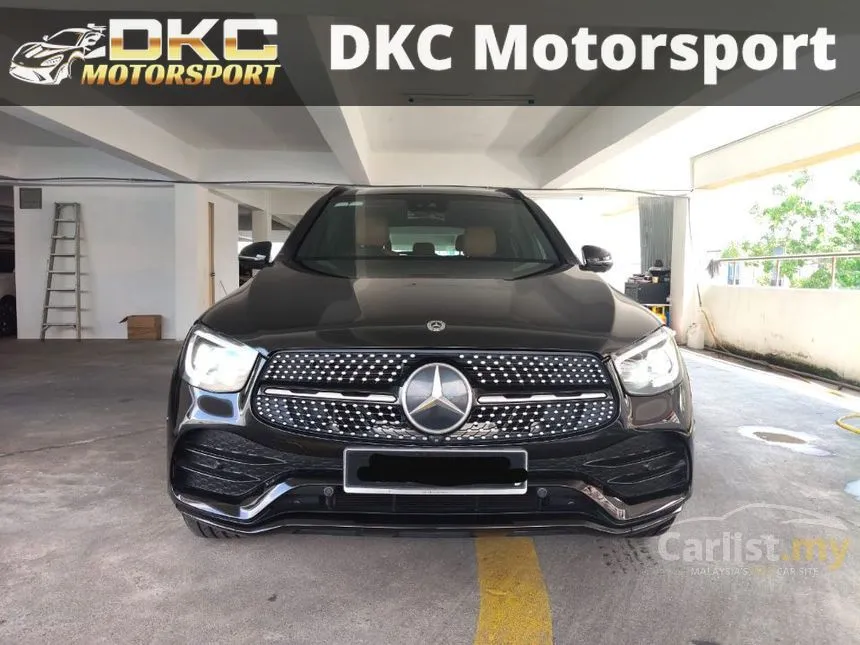 2021 Mercedes-Benz GLC300 4MATIC AMG Line SUV