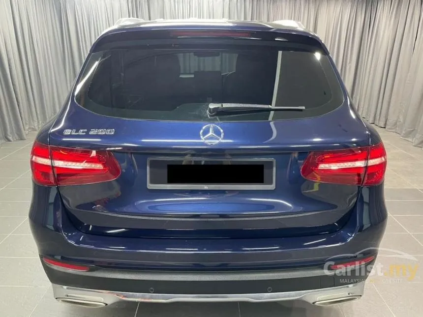 2018 Mercedes-Benz GLC200 AMG Line Coupe