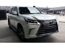 2016 Lexus LX570 5.7 SUV Unregister ** Mark Levinson ** Sunroof ** Surround Camera ** Cool Box ** Warranty