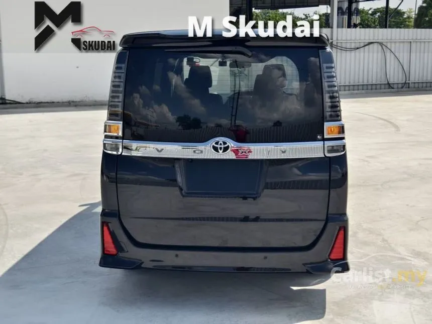 2021 Toyota Voxy ZS Kirameki III Edition MPV
