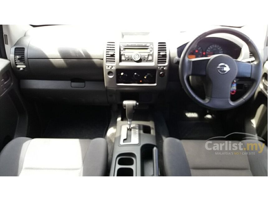 Nissan Navara 2010 Calibre 2.5 in Penang Automatic Pickup 