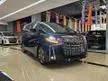 Recon 2022 Recon Toyota Alphard 2.5 G S C SC Package Pilot Seat PCS LKA DIM BSM Sunroof MPV With 5Years Warranty