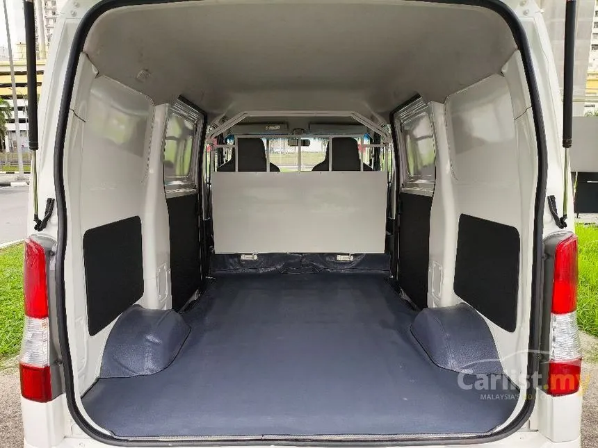 2020 Daihatsu Gran Max Panel Van