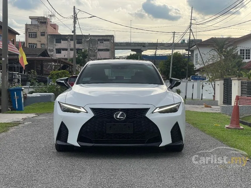 2021 Lexus IS 300 F Sport Sedan