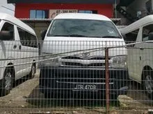 2013 Toyota Hiace 2.5 Window Van