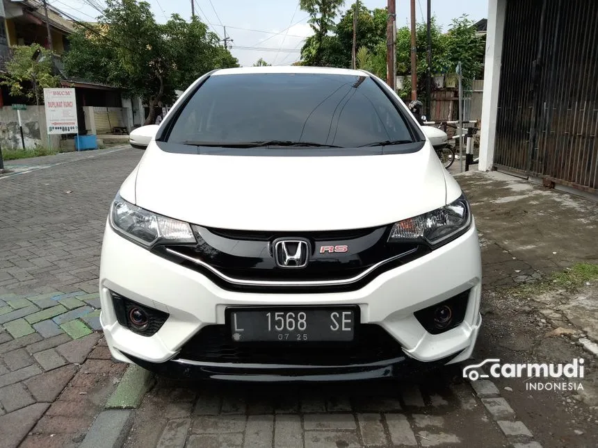 Jual Mobil Honda Jazz 2019 S 1.5 di Jawa Timur Manual Hatchback Putih Rp 205.000.000