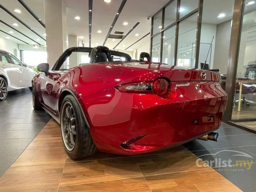 2018 Mazda Roadster S Convertible