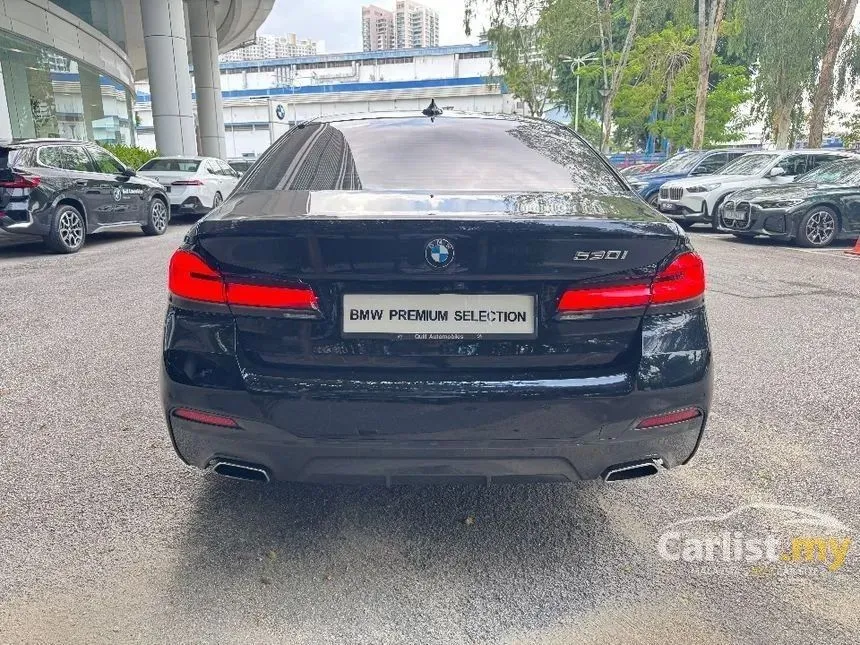 2022 BMW 530i M Sport Sedan