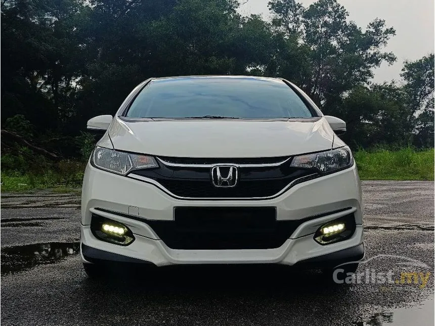 2021 Honda Jazz V i-VTEC Hatchback