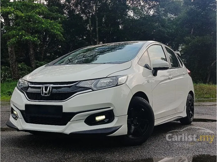 2021 Honda Jazz V i-VTEC Hatchback