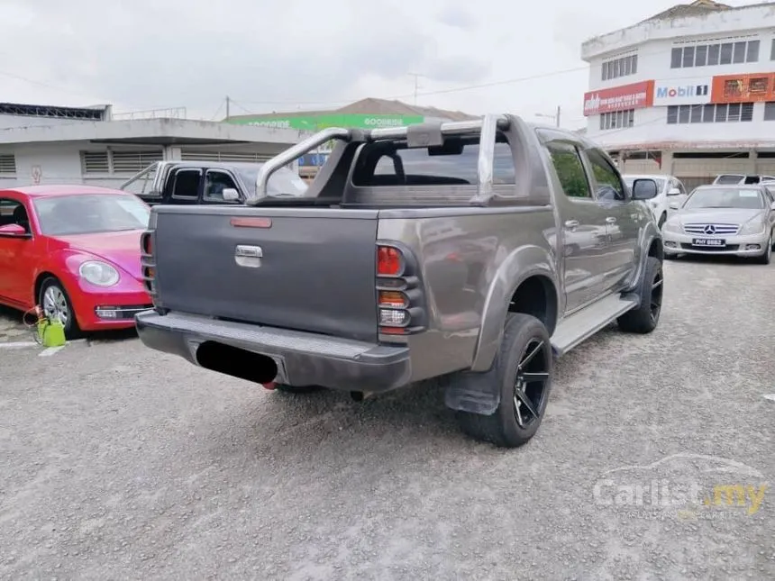 2009 Toyota Hilux G Dual Cab Pickup Truck