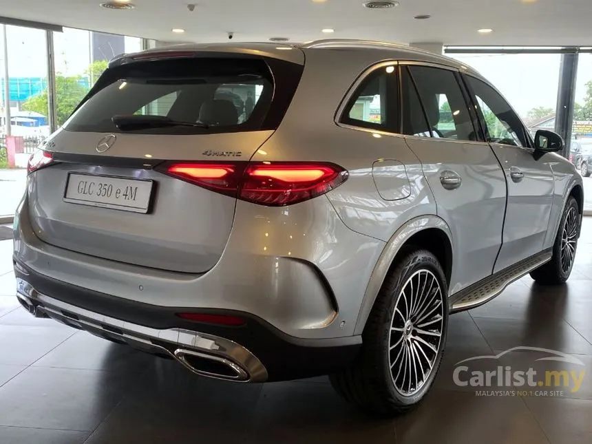 2025 Mercedes-Benz GLC350e 4MATIC AMG Line SUV