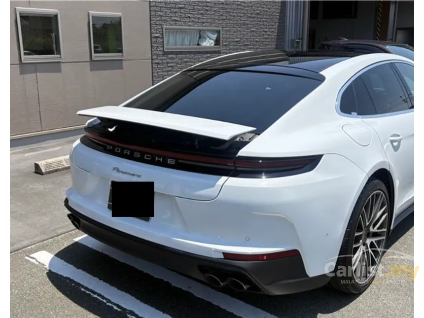 2024 Porsche Panamera Hatchback