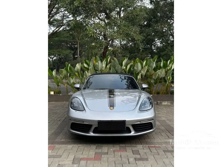 2025 Porsche 718 Boxster Convertible