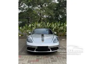 2025 Porsche 718 2.0 Boxster Convertible