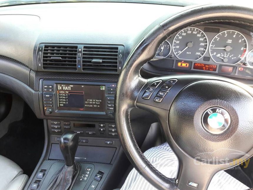 2003 BMW 330i Sedan