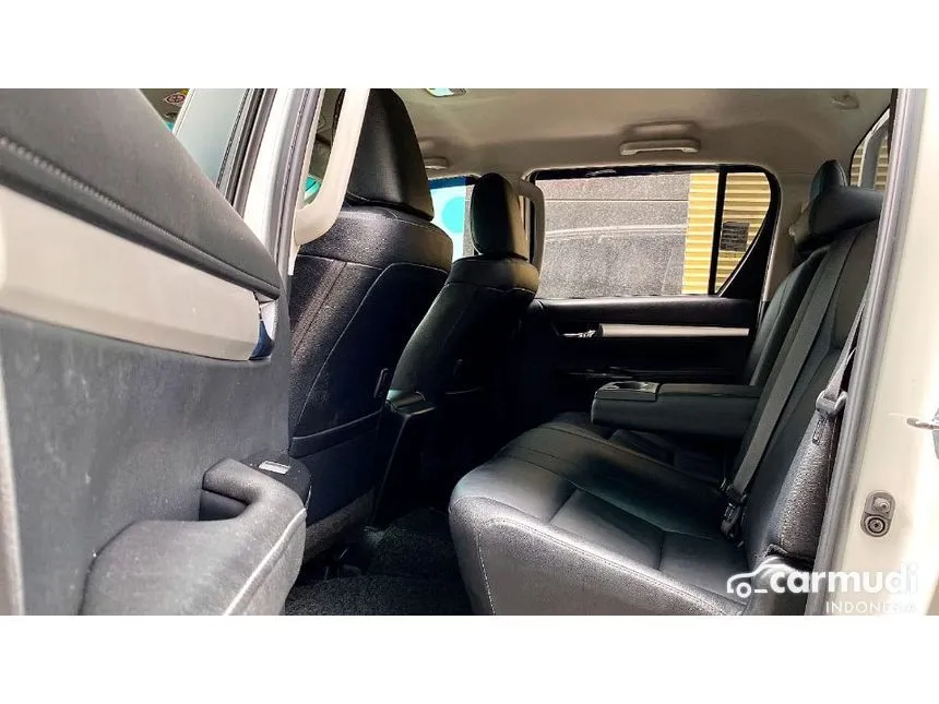 2023 Toyota Hilux V Double Cab 4X4 Pickup